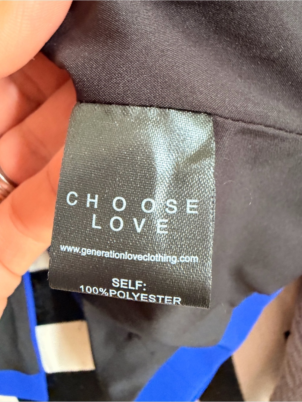 Fiona Blazer in Electric Blue
GENERATION LOVE - Picture 5 of 6